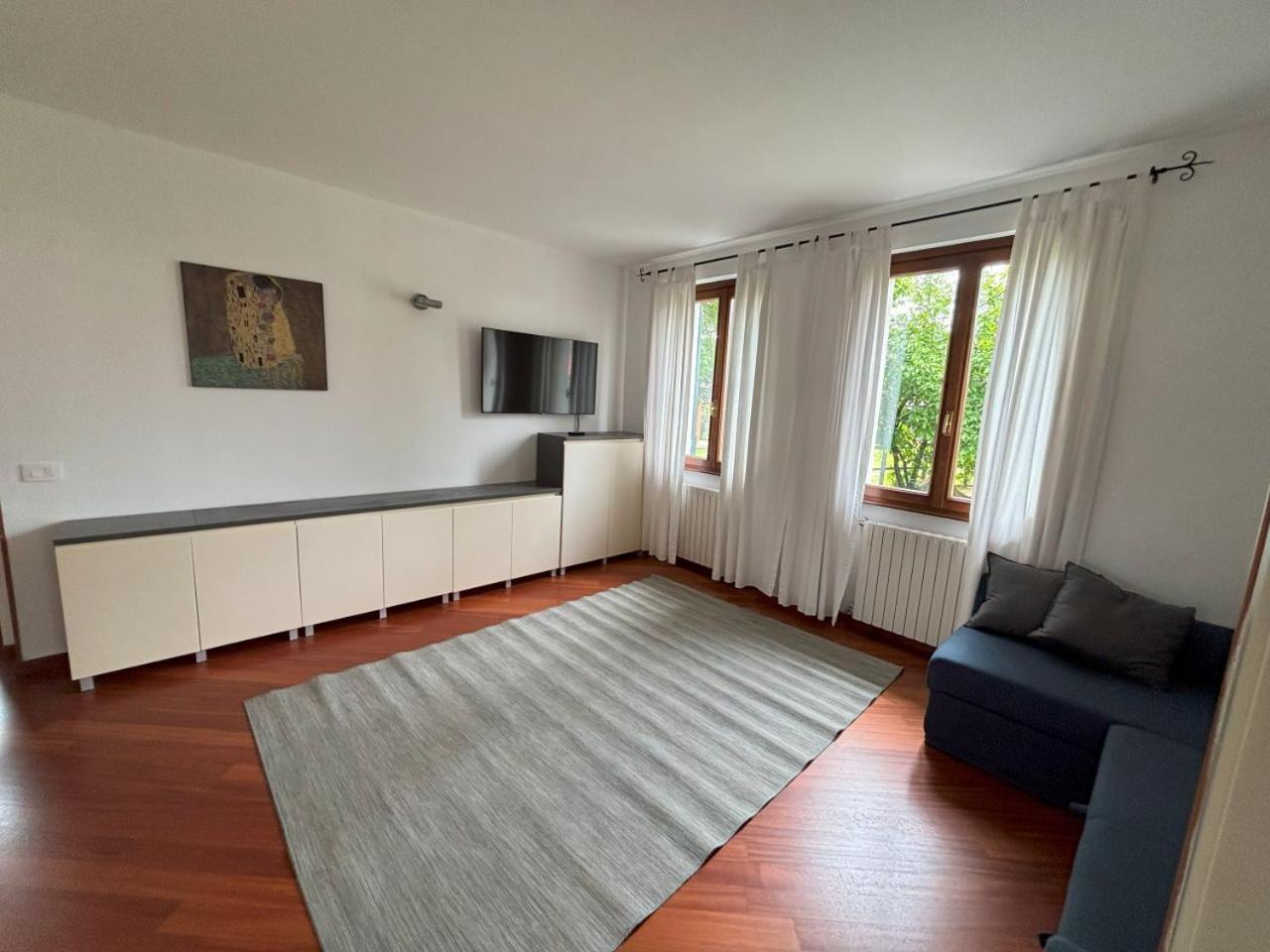 Casa Vacanze Magnolia Borgo Ticino Rum bild