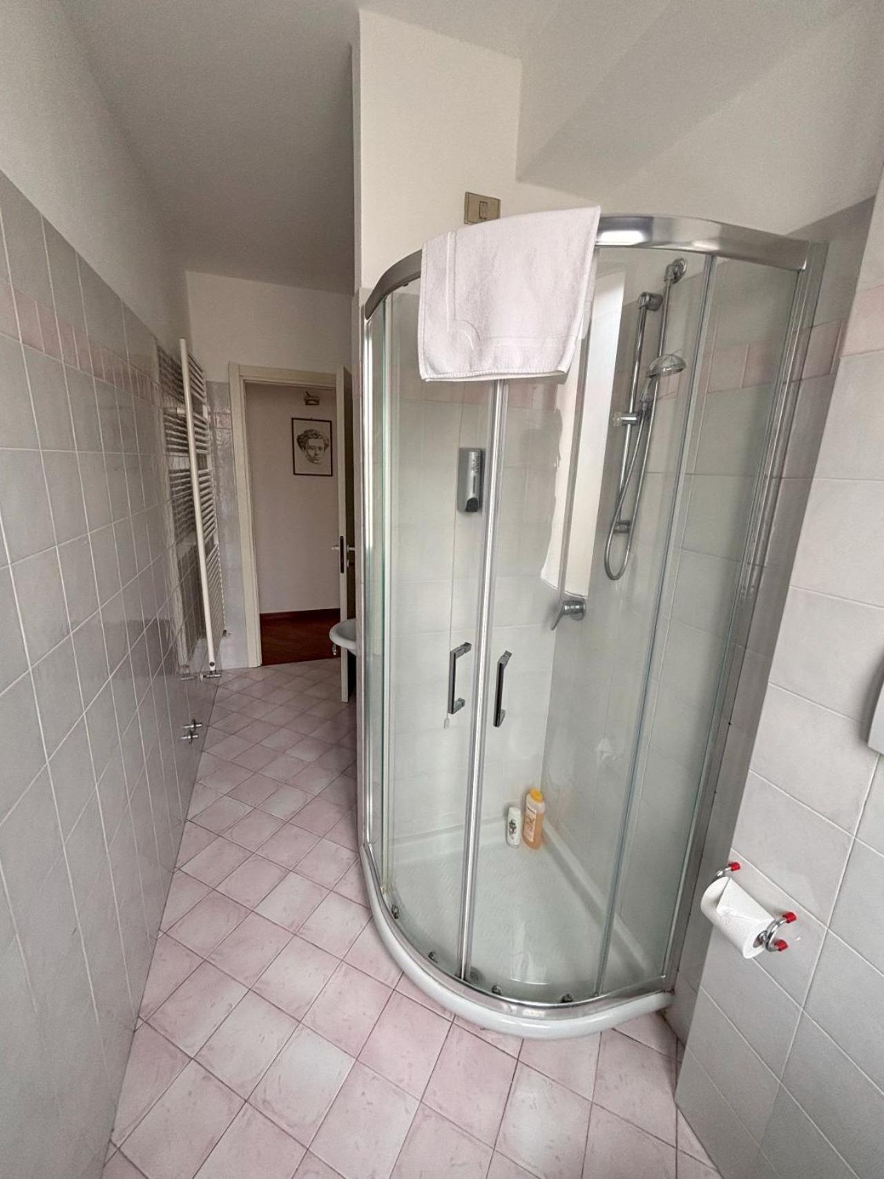 Casa Vacanze Magnolia Borgo Ticino Exteriör bild