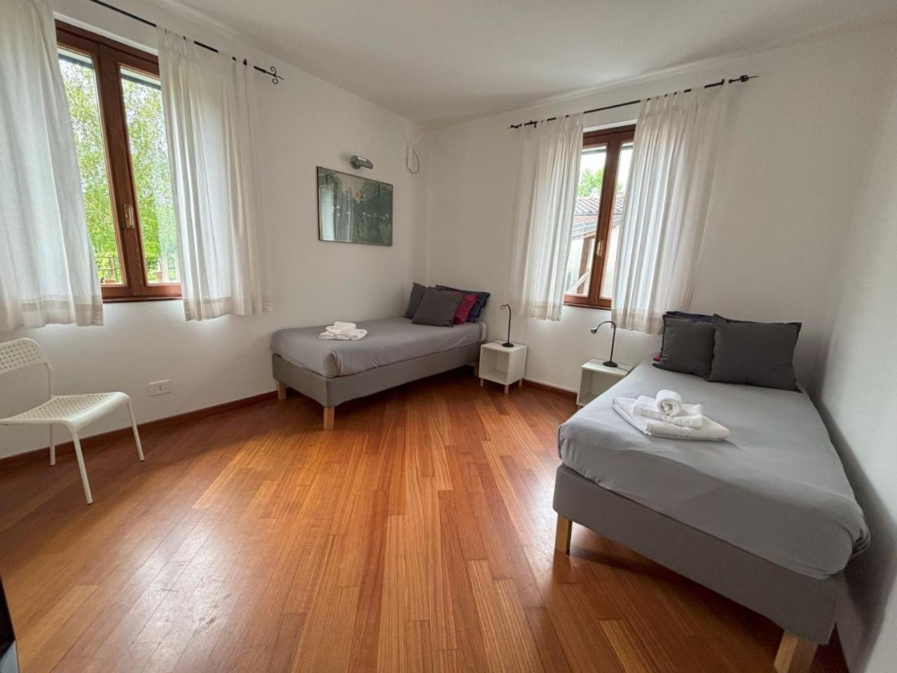 Casa Vacanze Magnolia Borgo Ticino Exteriör bild
