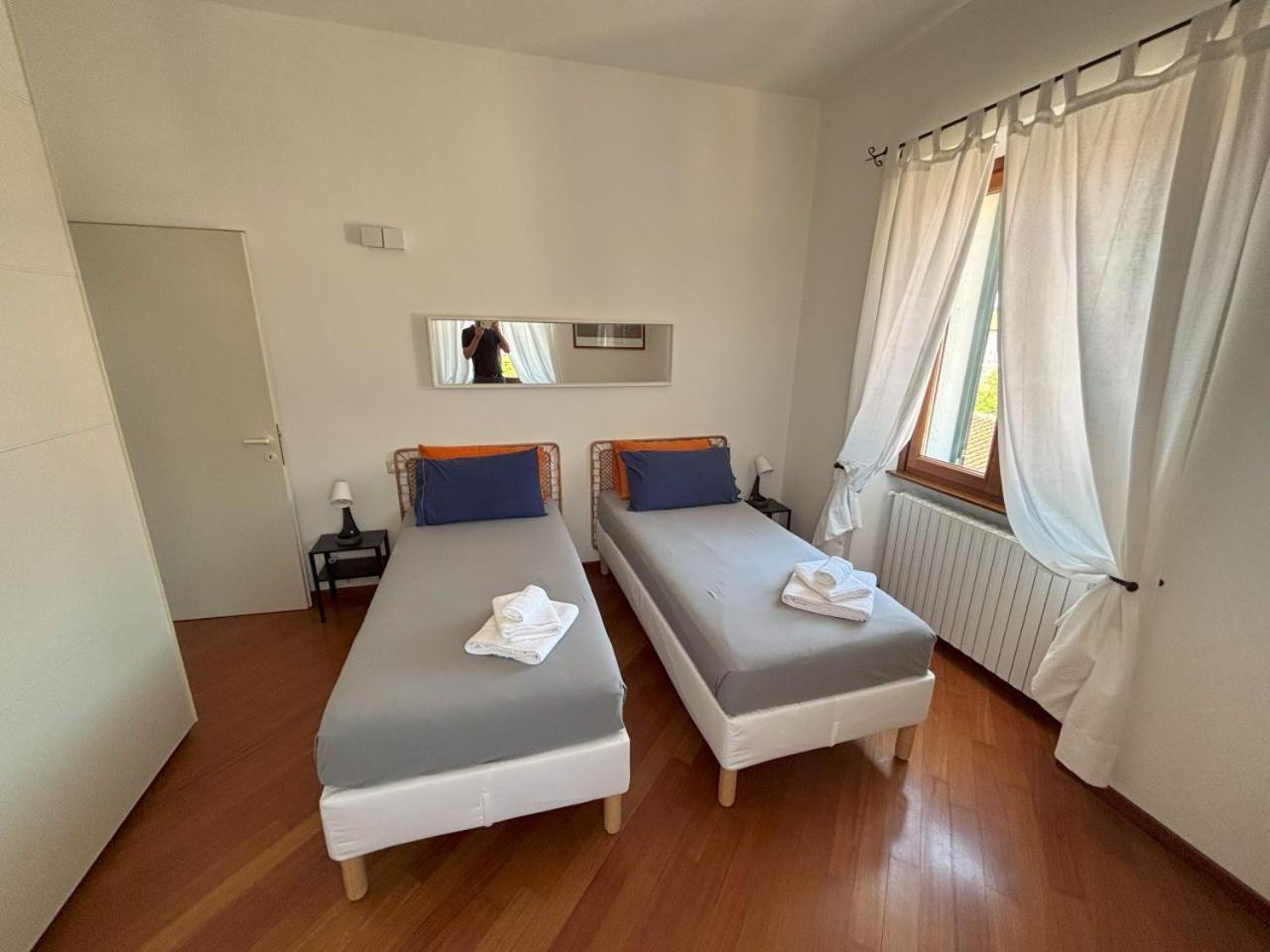 Casa Vacanze Magnolia Borgo Ticino Exteriör bild