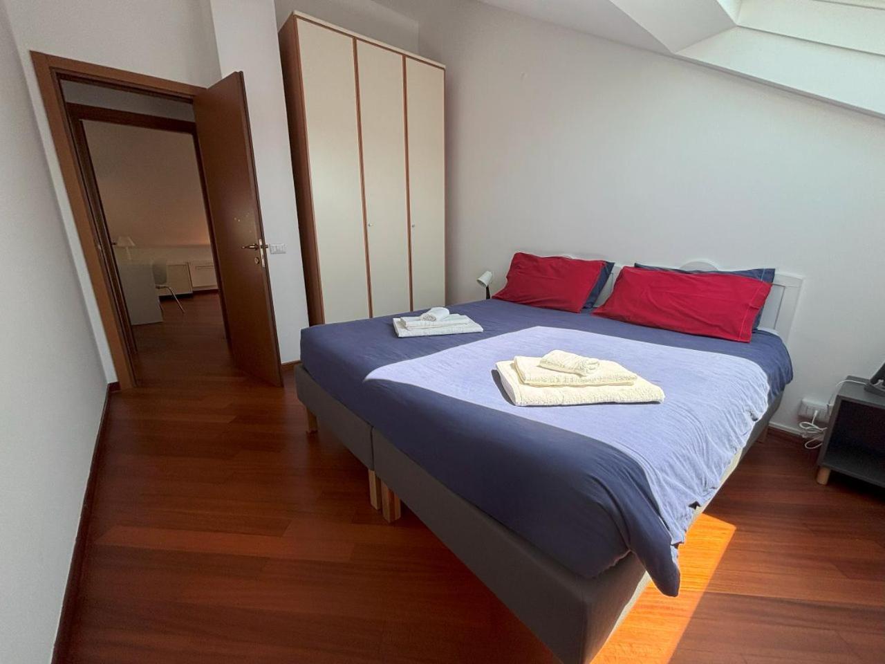 Casa Vacanze Magnolia Borgo Ticino Exteriör bild