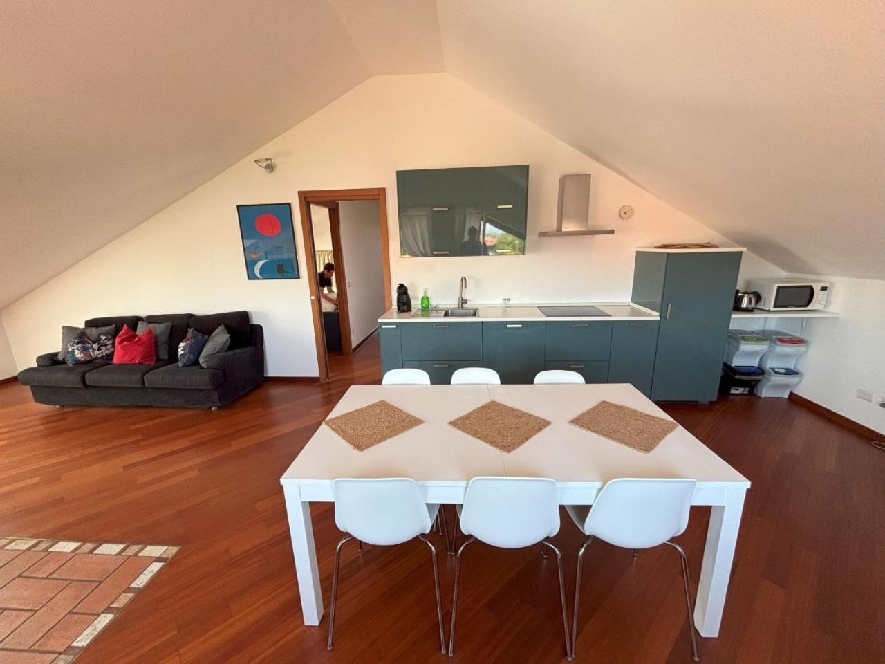 Casa Vacanze Magnolia Borgo Ticino Exteriör bild